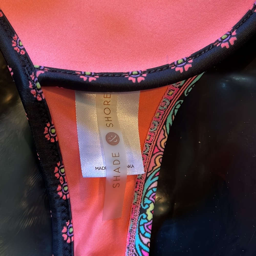 NWOT Bikini Top - Picture 5 of 6